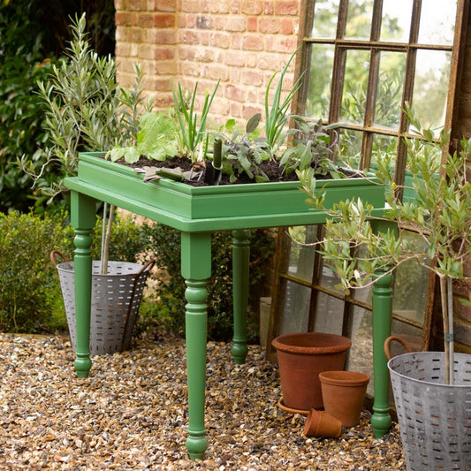 Why Sadolin Superdec Is a Favourite for Exterior Projects