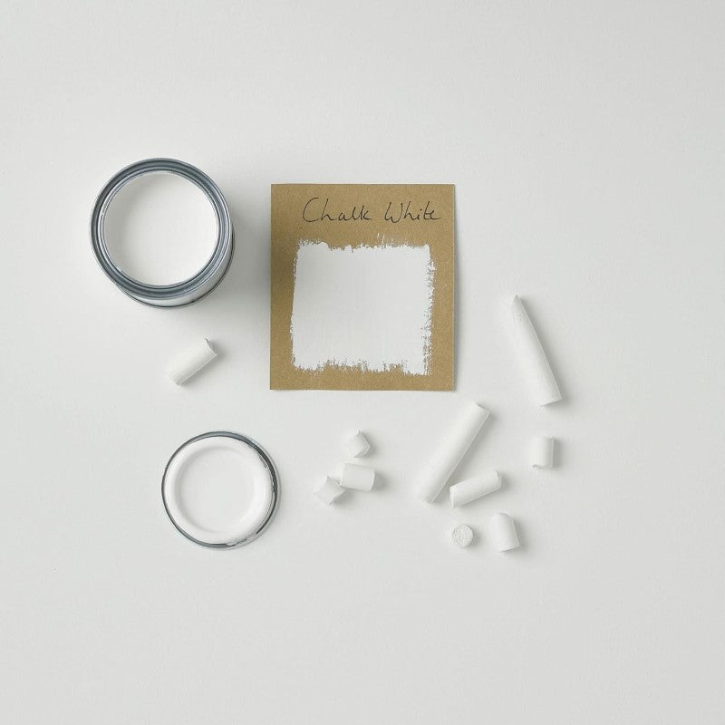 Rust Oleum Matt Furniture Paint - Chalk White 750ml