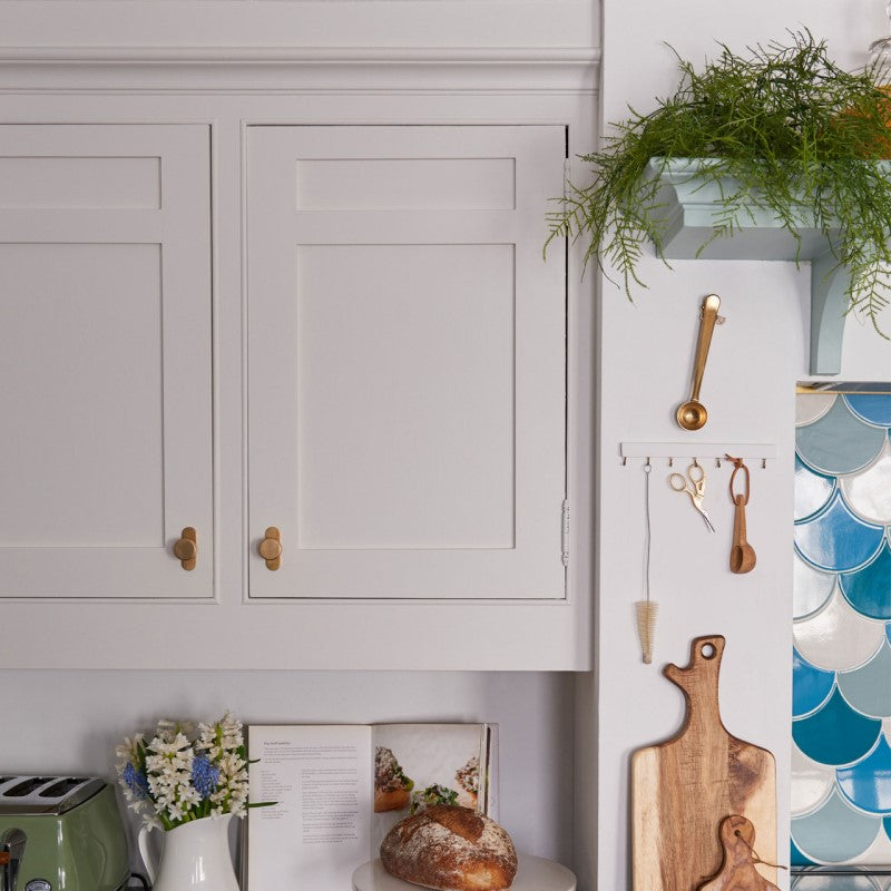 Rust Oleum Matt Furniture Paint - Steamed Milk 750ml