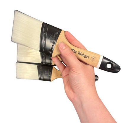 Paint Warrior Badger Semi Oval Beaver Tail Short Handle Brush