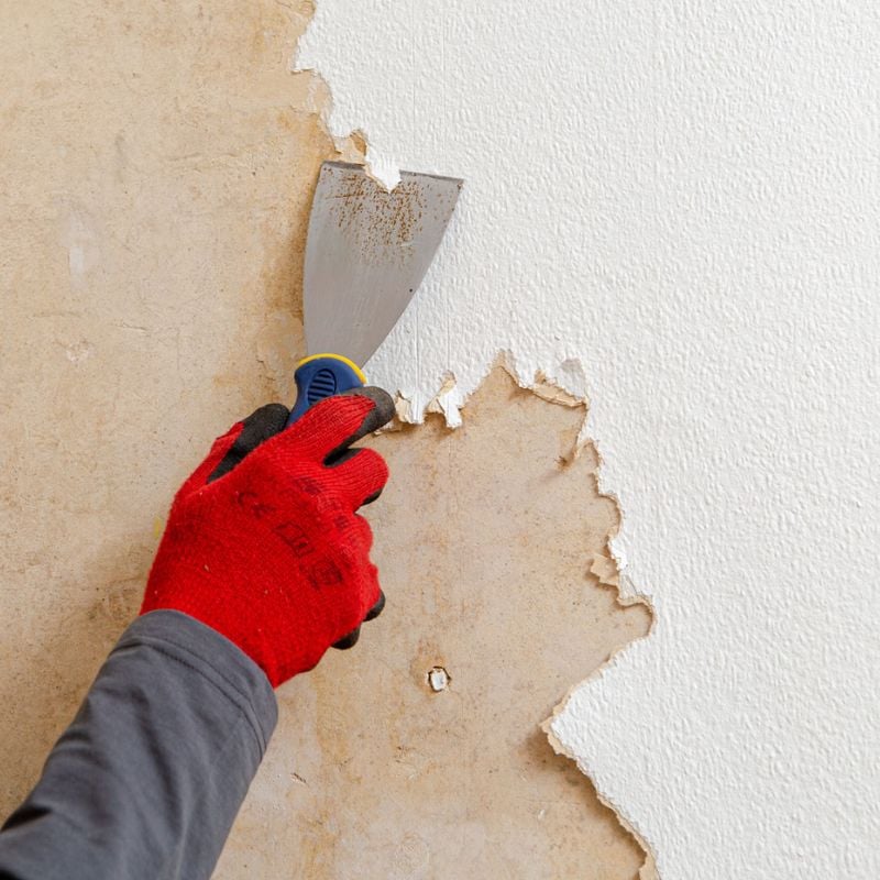 How To Remove Wallpaper Without a Steam Stripper