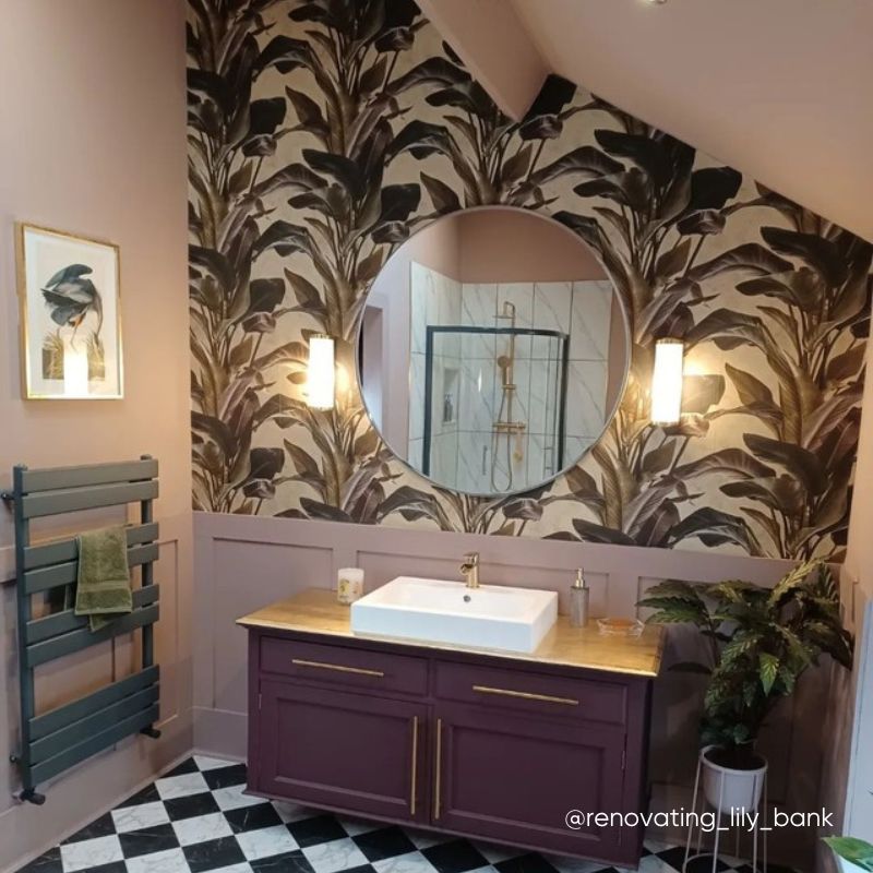 #AskHelen - Can you Wallpaper A Bathroom?