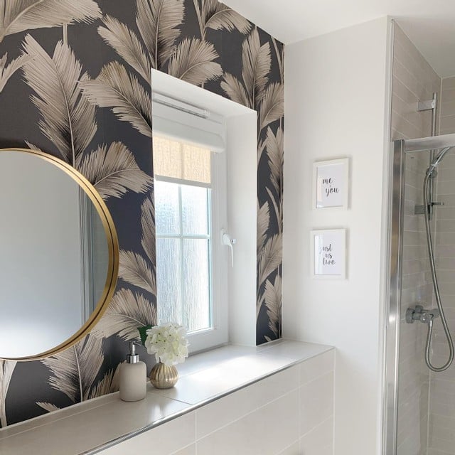Didn't think you could wallpaper in a bathroom or kitchen? We'll show you how!